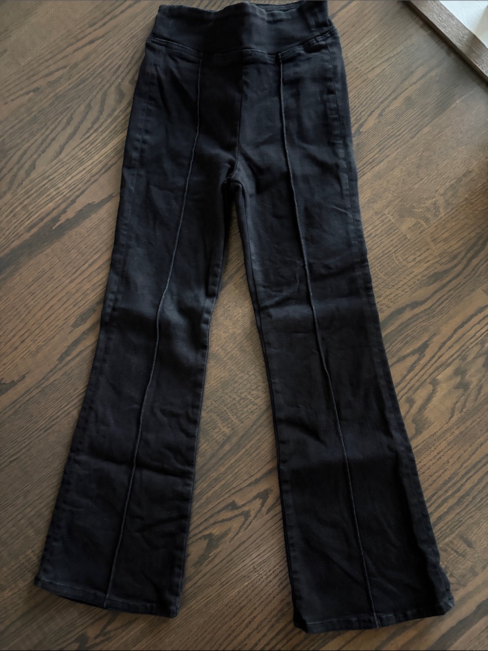 Frame Denim Black Jetset crop mini boot